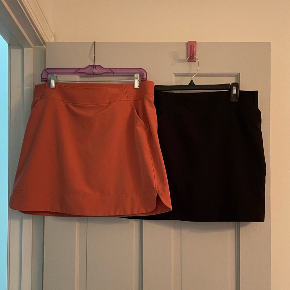 2 32 Degrees Cool casual skorts size medijm